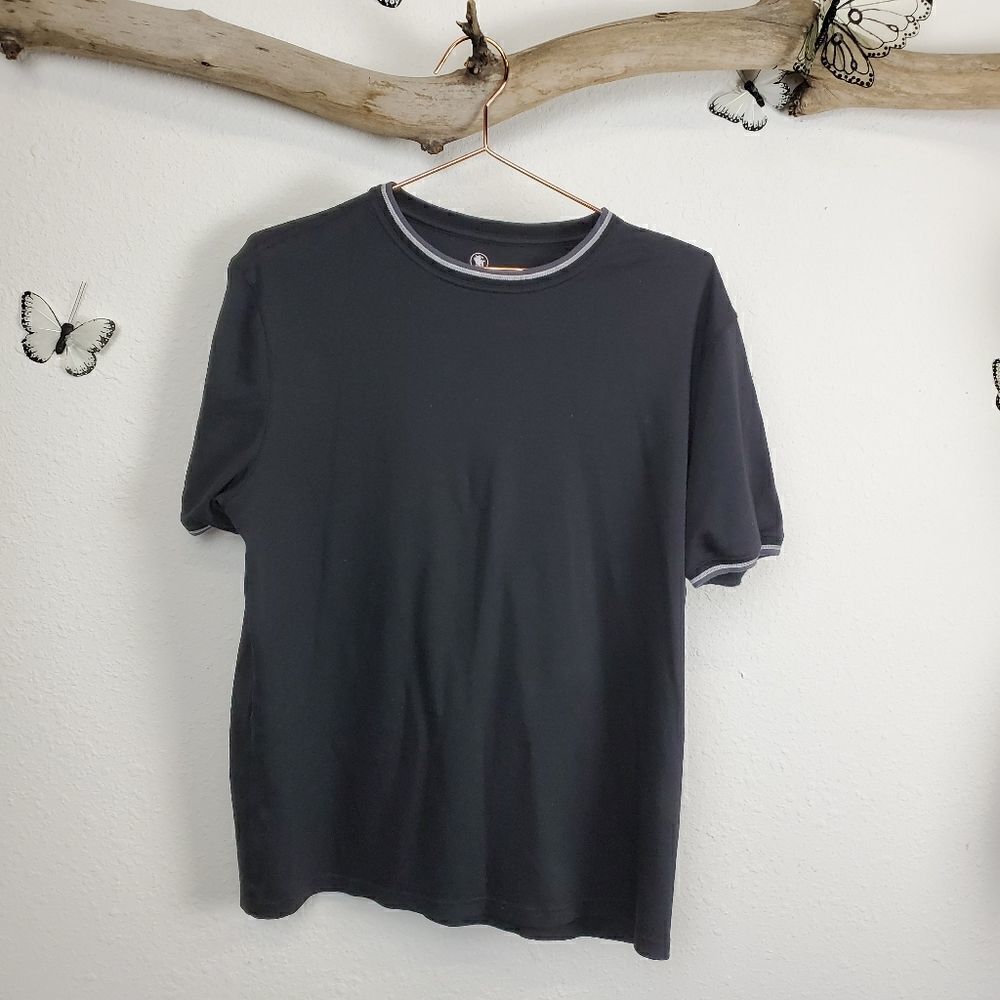 Hart schaffner Marx black crew neck tee